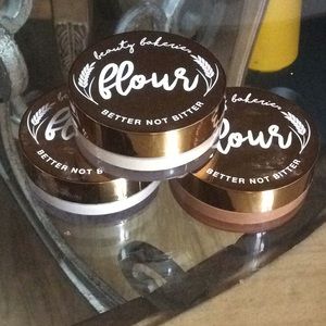 Beauty Bakerie HD Flour Powder